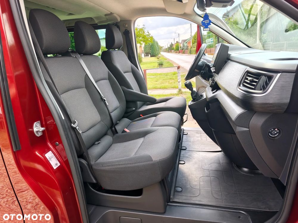 Renault Trafic 2.0 dCi Escapade - 30