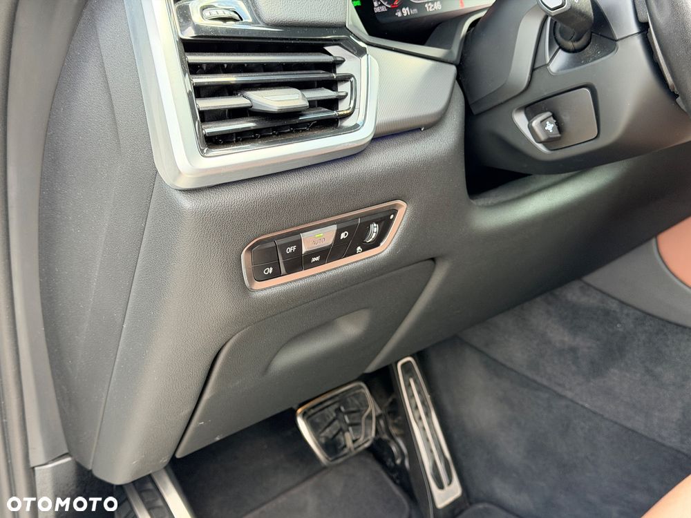 BMW X5 xDrive25d sport - 33