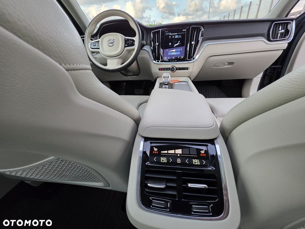 Volvo S60 B5 B Inscription - 40