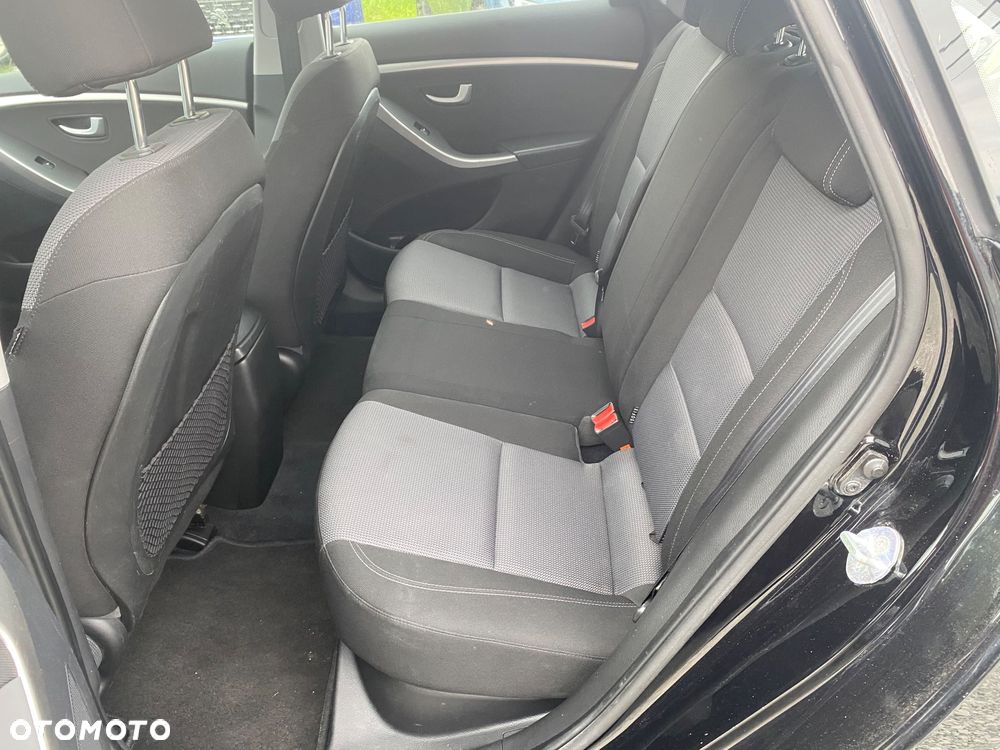 Hyundai i30 1.4 Premium - 29