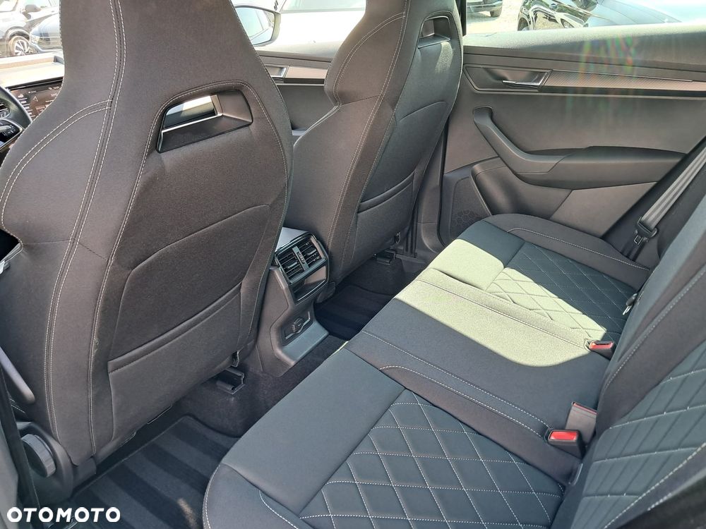 Skoda Karoq 1.5 TSI ACT Sportline DSG - 27