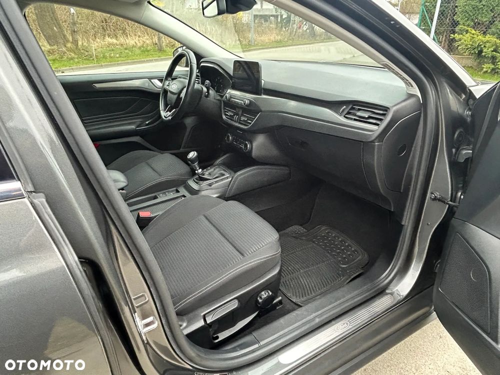 Ford Focus 1.5 TDCi Titanium - 10