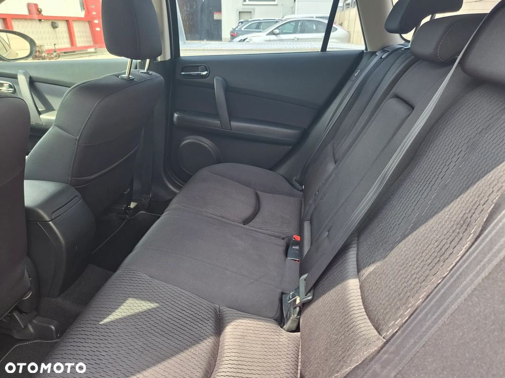 Mazda 6 2.0 Exclusive + - 17