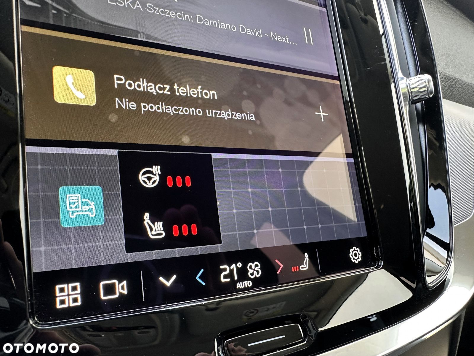 Volvo V60 Cross Country - 33