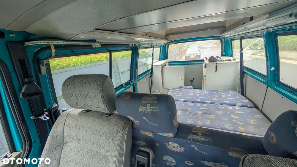 Volkswagen Multivan Standard - 9