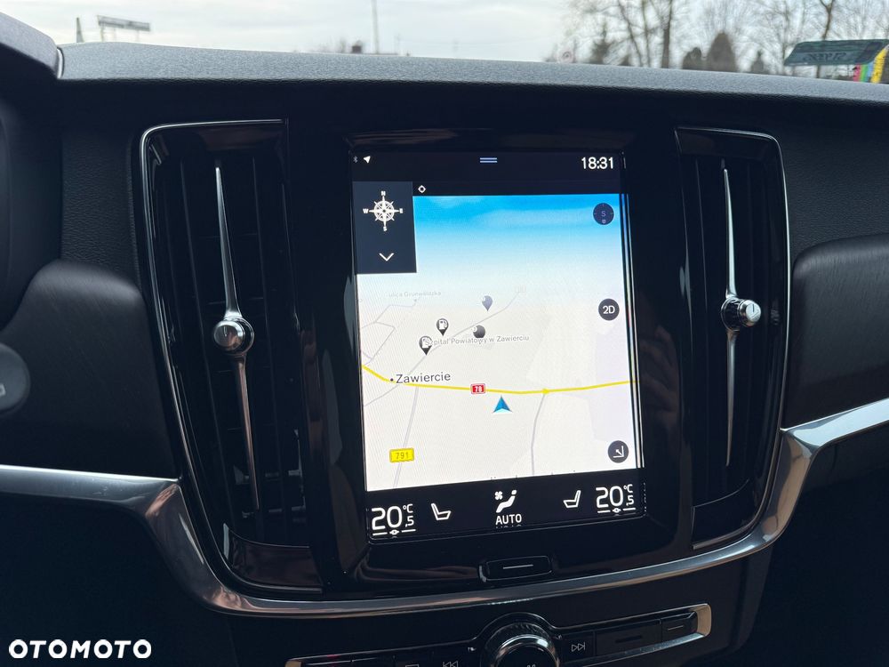 Volvo V90 Cross Country D4 AWD Geartronic Pro - 18