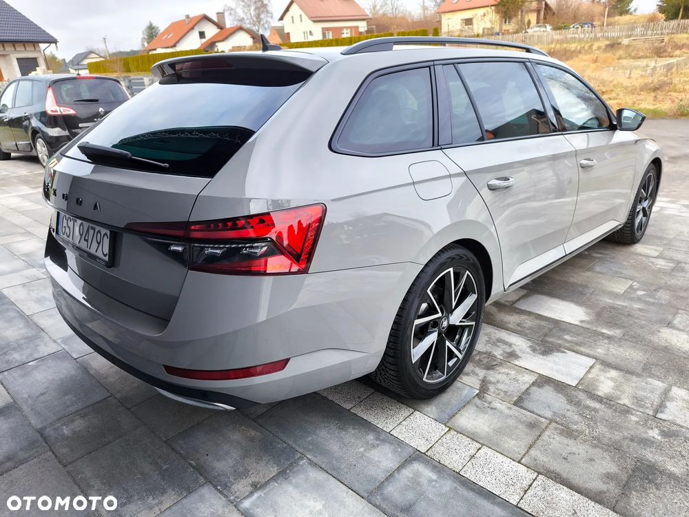 Skoda Superb 2.0 TDI SCR Sportline DSG - 12