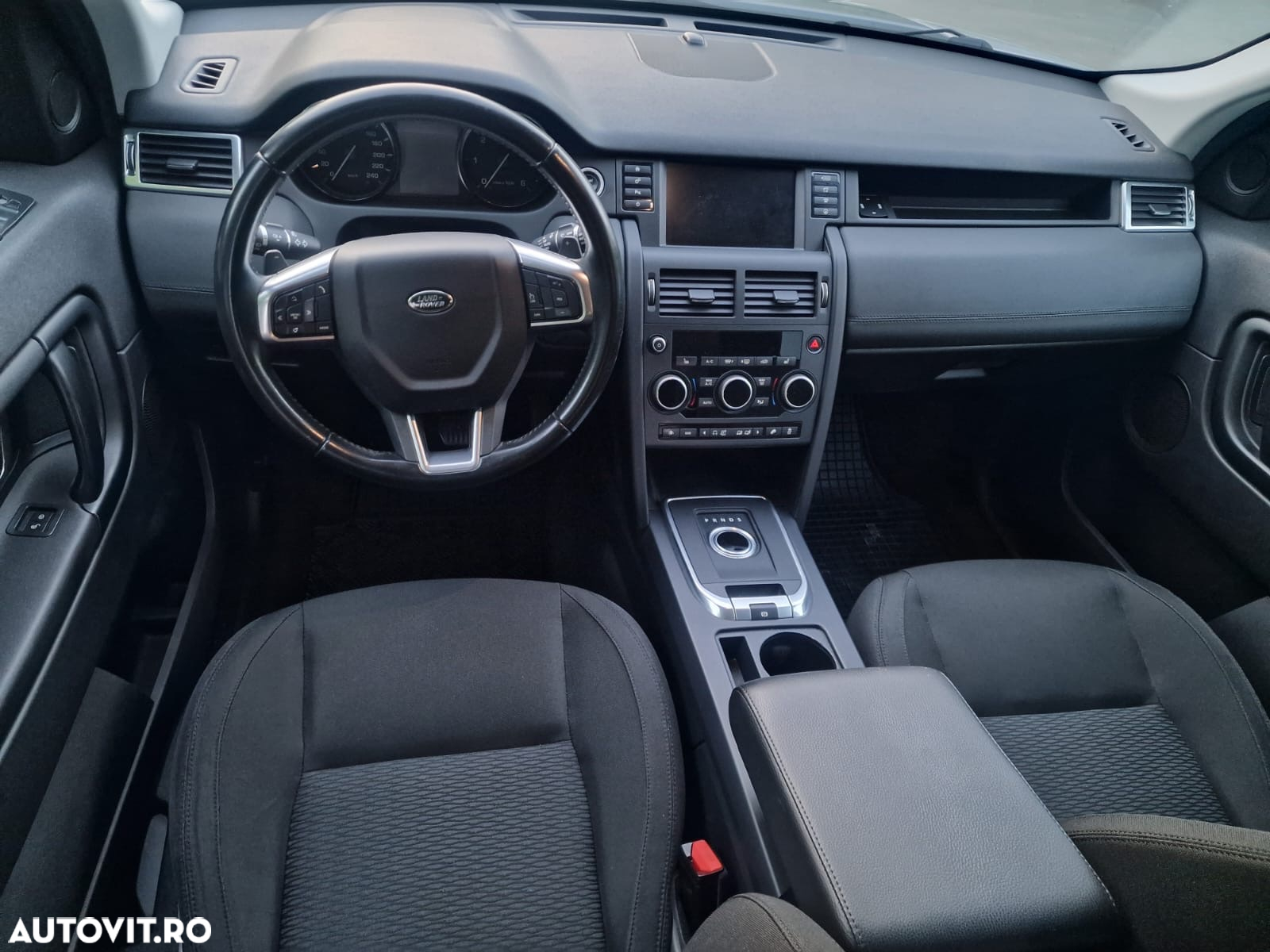 Land Rover Discovery Sport 2.0 l TD4 HSE Aut. - 4