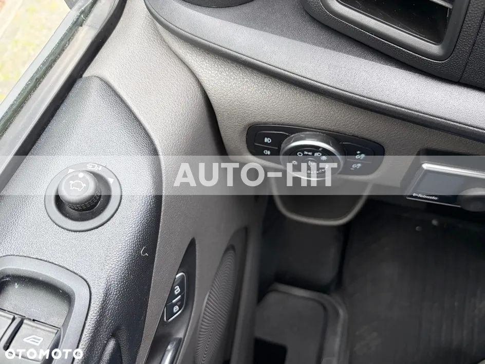 Ford Transit - 29