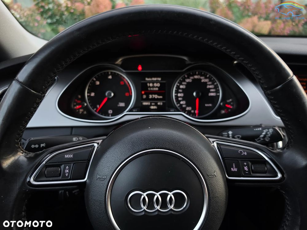 Audi A4 Avant 2.0 TDI DPF quattro Attraction - 25