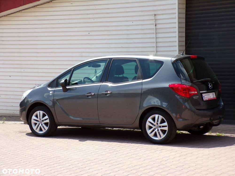 Opel Meriva - 8