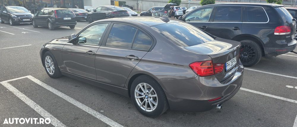 BMW Seria 3 320d xDrive Aut. Luxury Line - 5