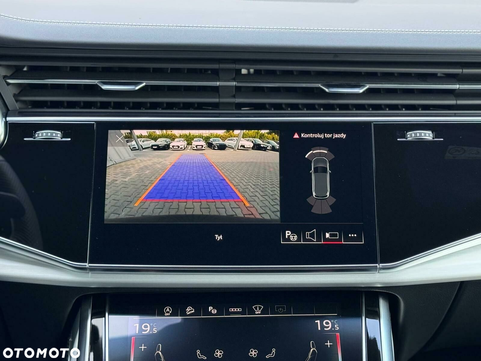 Audi Q7 - 26