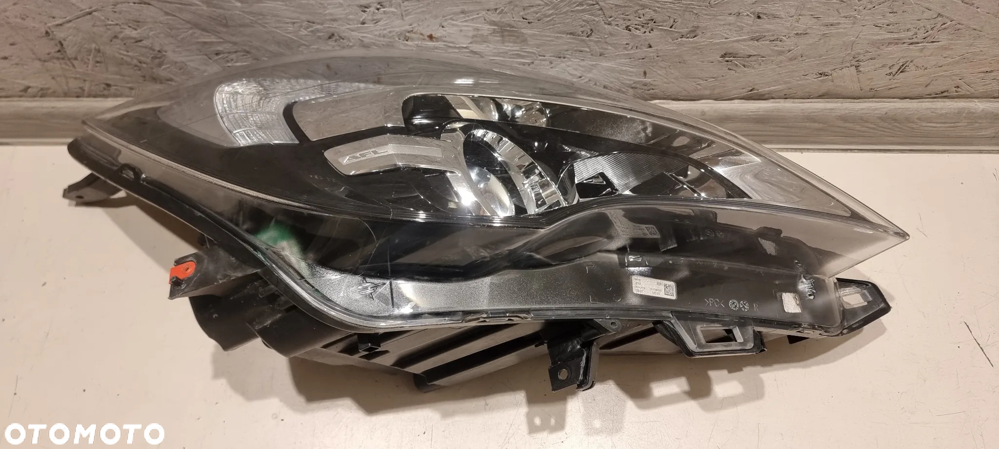 Lampa LED DRL przód prawa OPEL MERIVA B LIFT soczewka skrętna '16-.. - 4