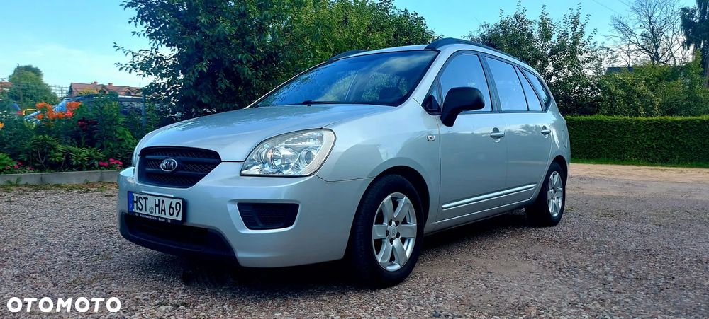 Kia Carens 2.0 EX - 25