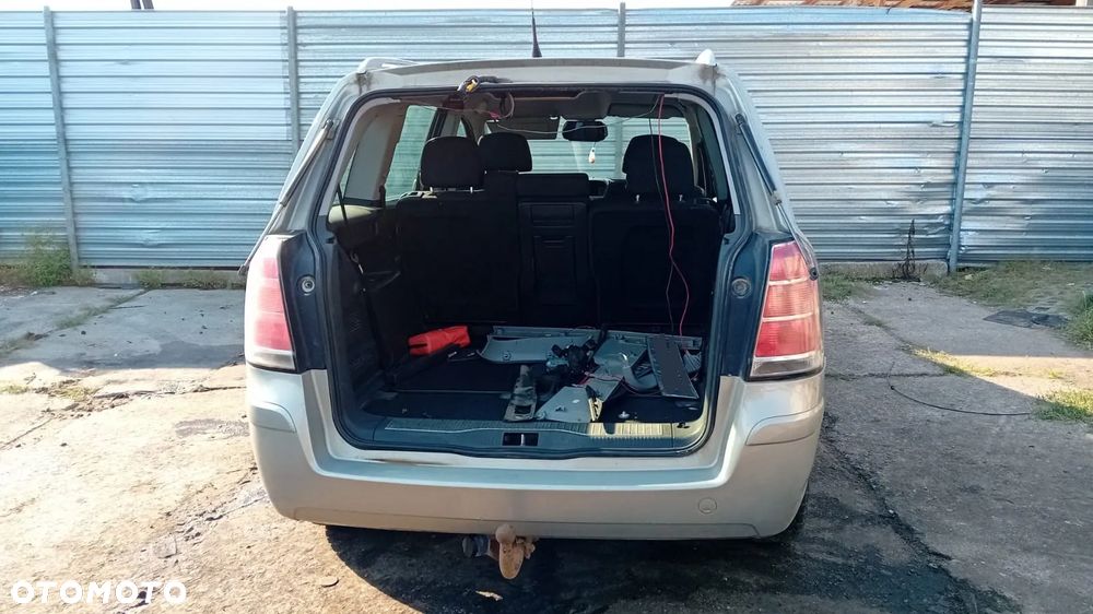 Tylko Części Opel Zafira B II 1.9 cdti 120KM 88kW 05-08r Lakier Z167 1RU - 6
