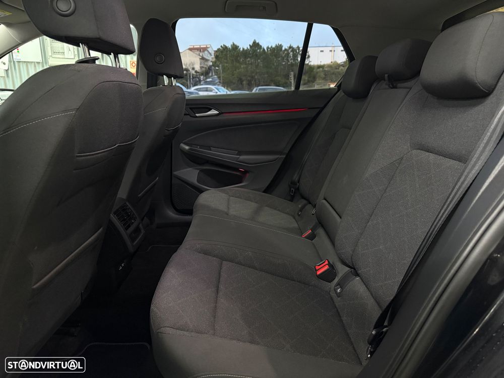 VW Golf 1.0 TSI Life - 29