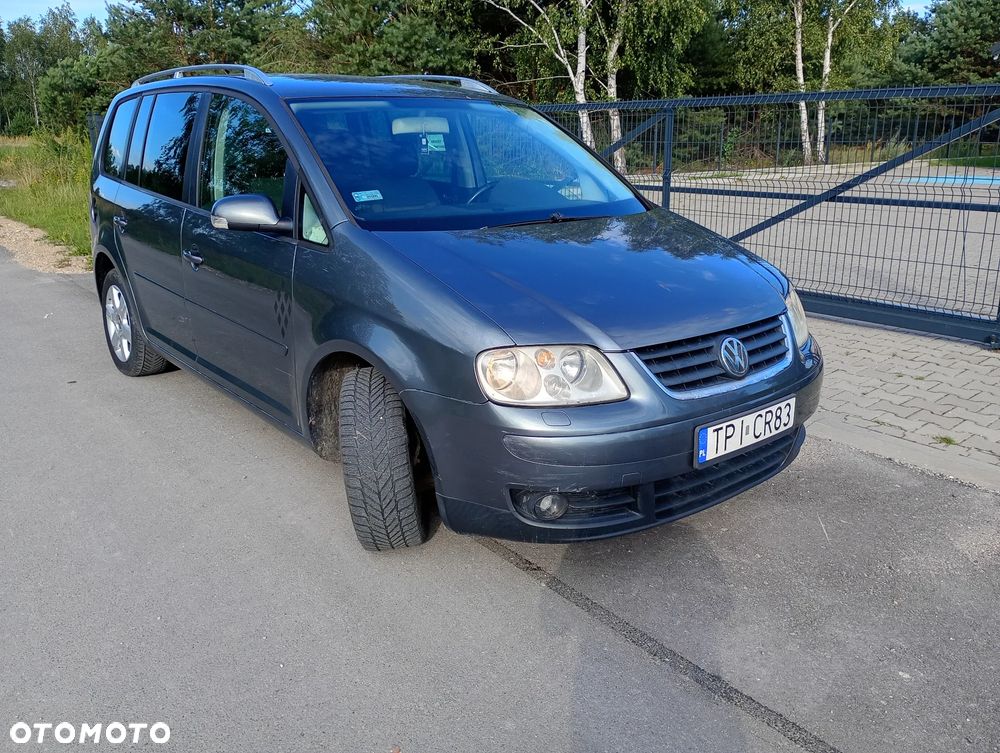 Volkswagen Touran 1.9 TDI Highline - 5