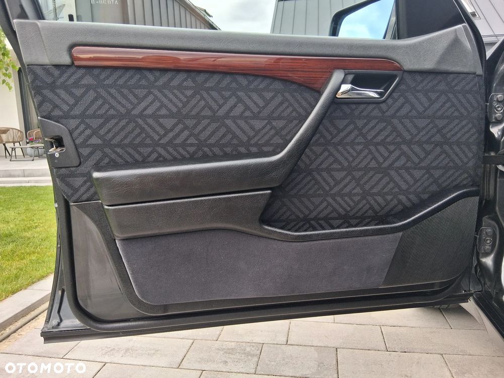 Mercedes-Benz Klasa C 220 D Classic - 23