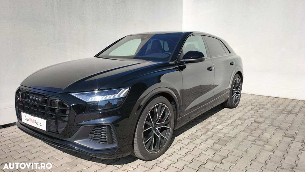 Audi SQ8 - 1