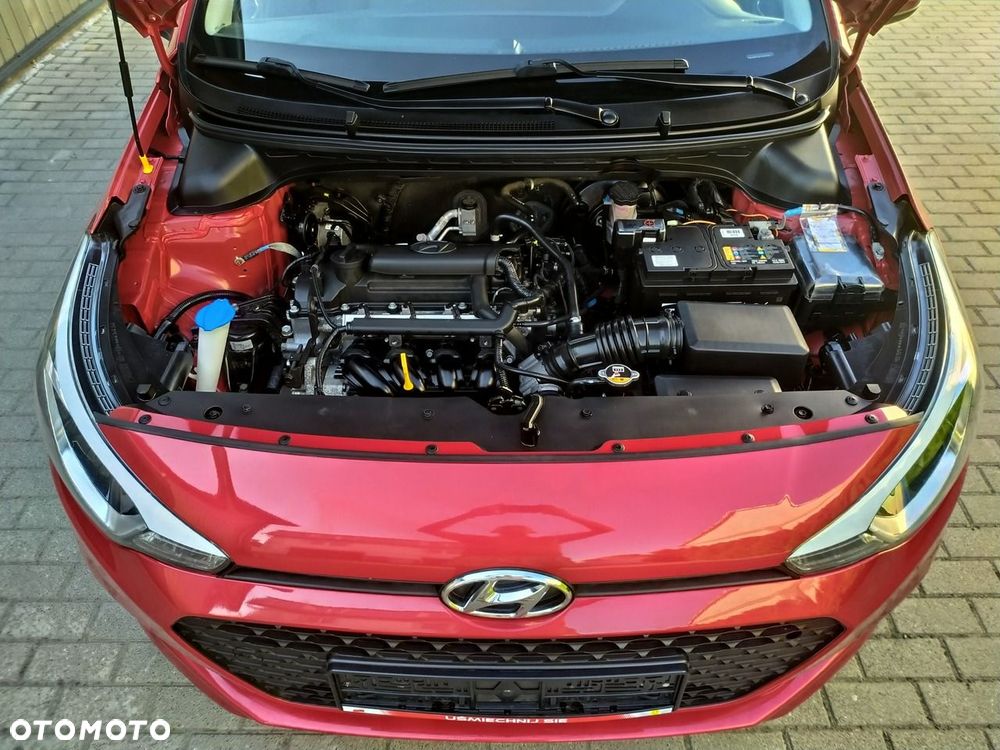 Hyundai i20 - 12