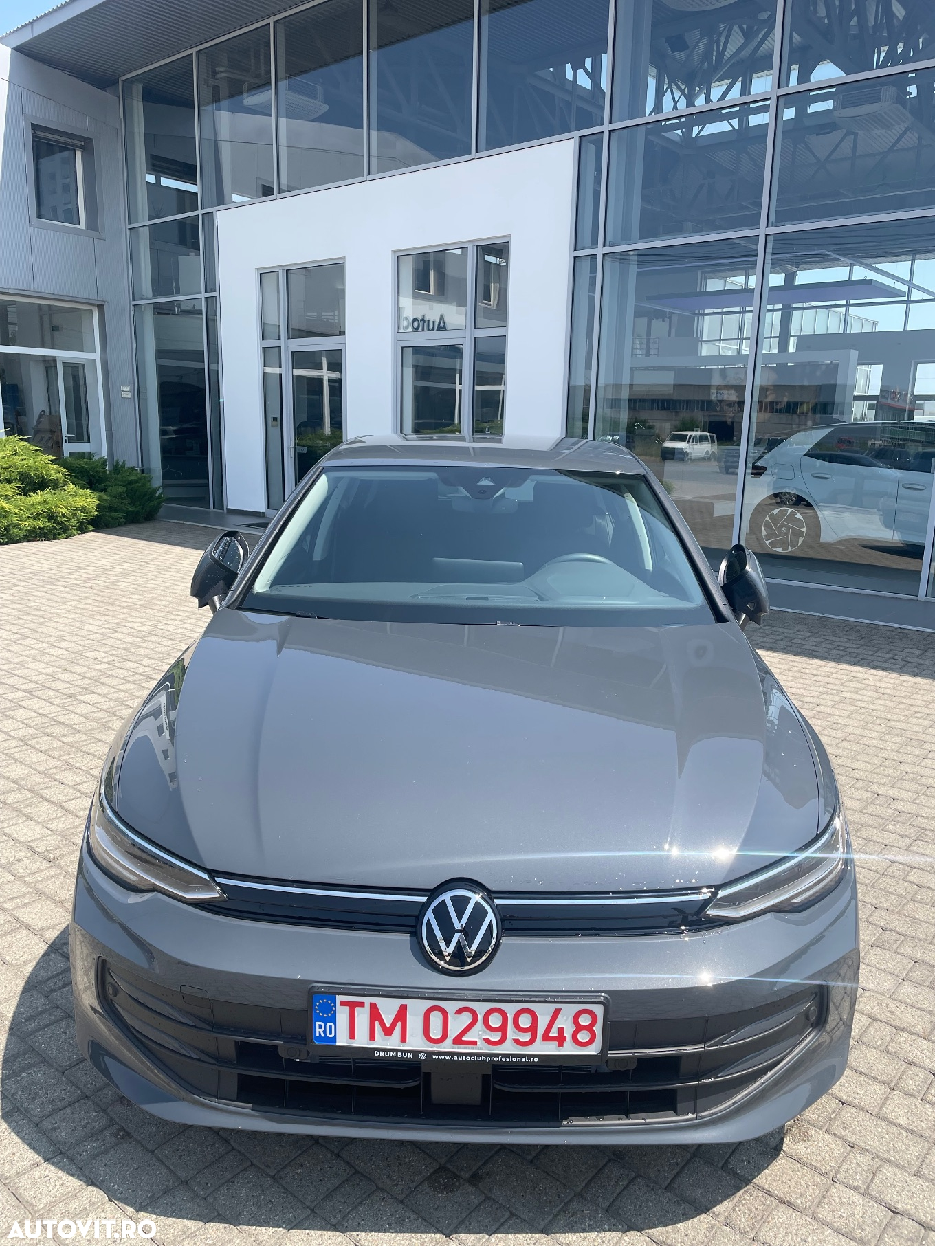 Volkswagen Golf 1.5 TSI eHybrid DSG PHEV Life - 3