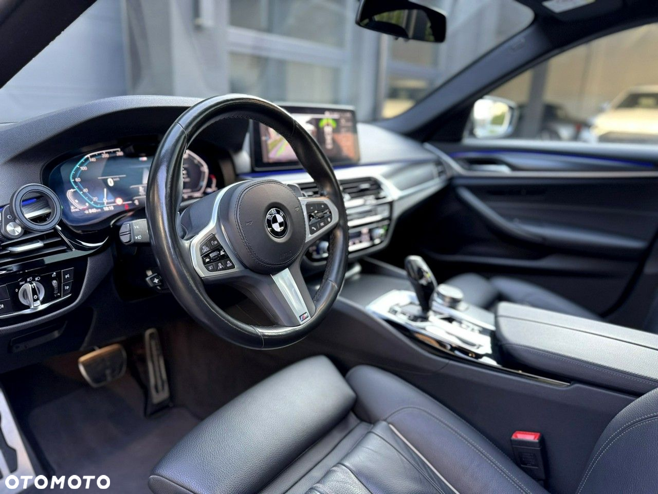 BMW Seria 5 530d xDrive M Sport Edition - 11