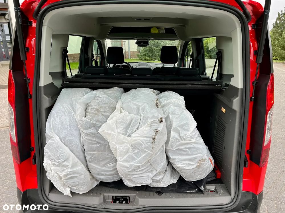 Ford Tourneo Connect 1.5 TDCi Start-Stop Titanium - 39