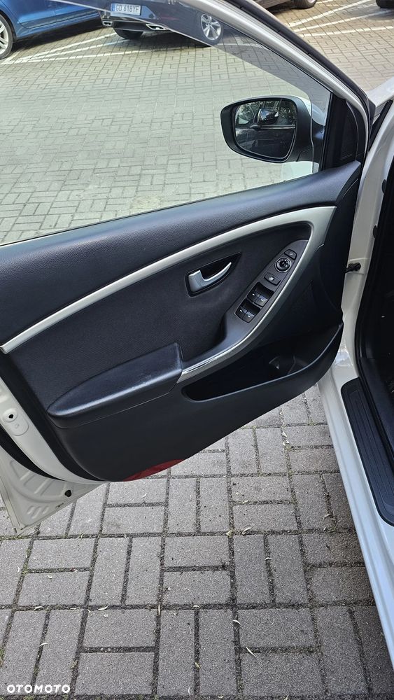 Hyundai i30 - 26