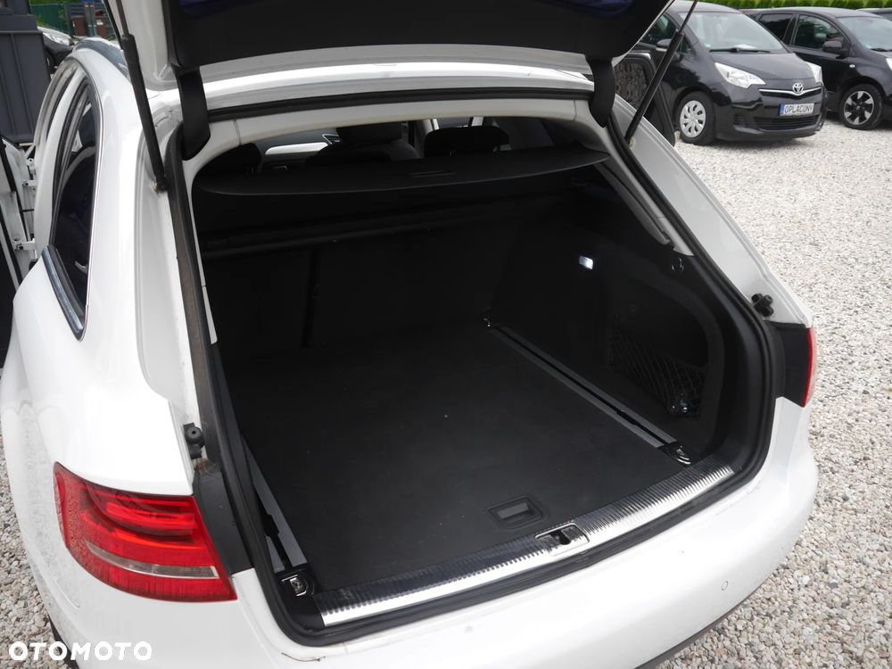 Audi A4 Avant 2.0 TDI DPF multitronic S line Sportpaket - 18