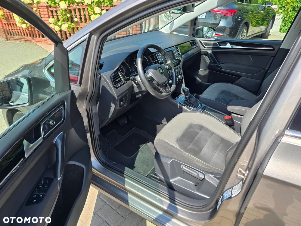 Volkswagen Golf Sportsvan - 8
