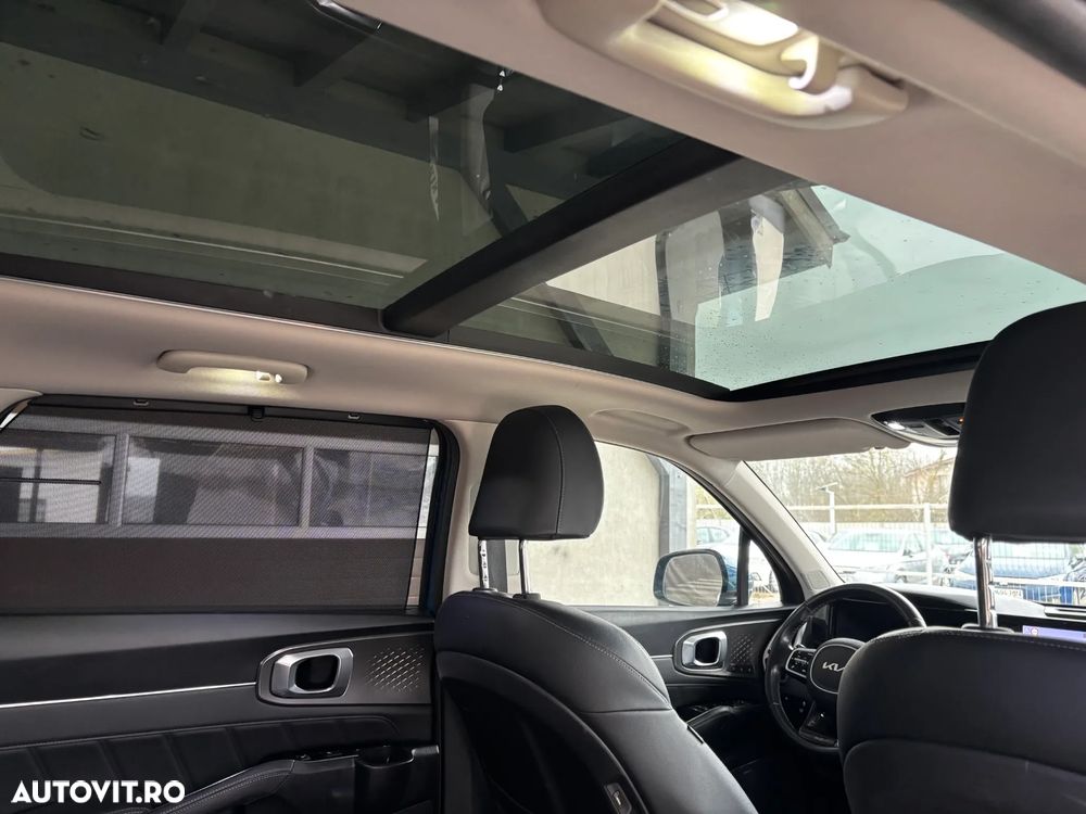 Kia Sorento 1.6 T-GDI HEV 6AT 4x4 7P Design+ - 39