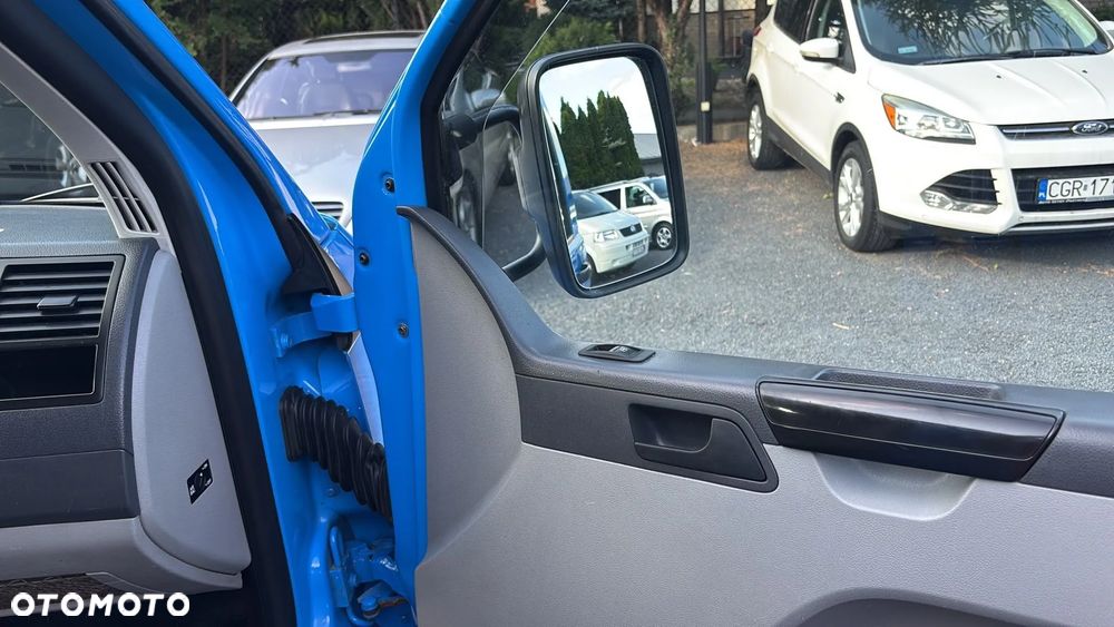 Volkswagen Transporter T5 - 19
