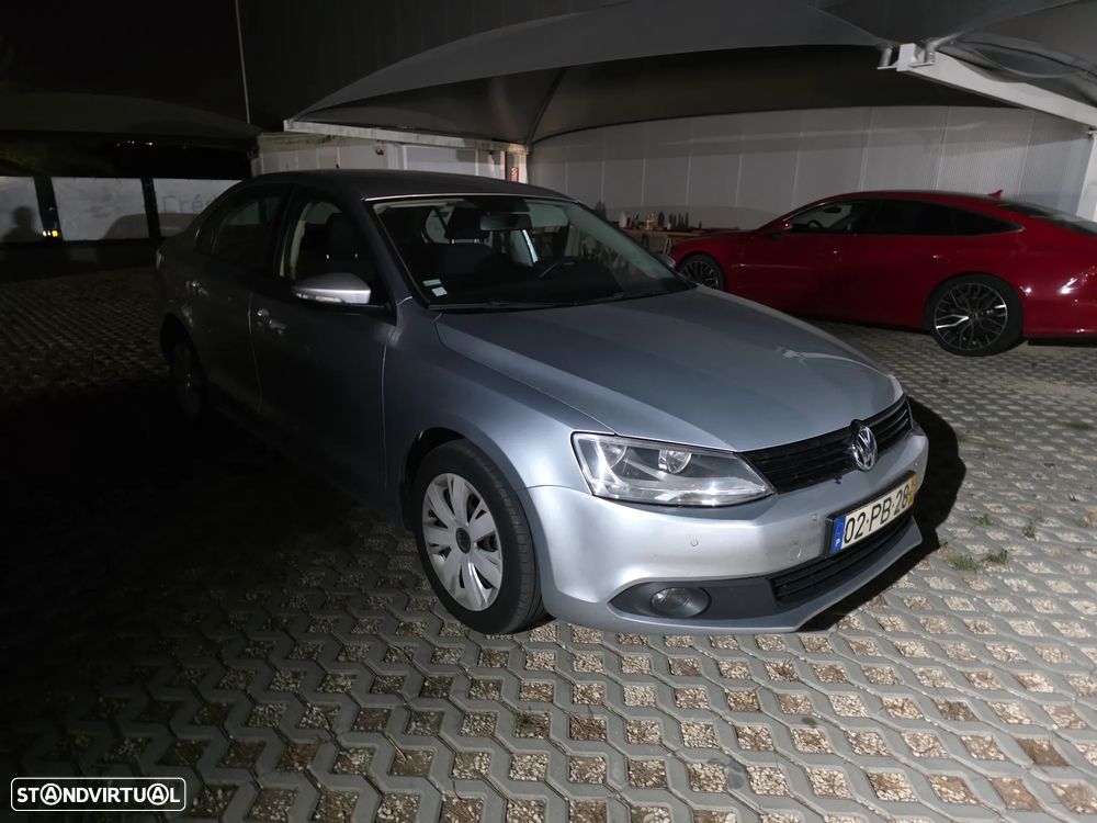 VW Jetta 1.6 TDi Trendline BM - 2