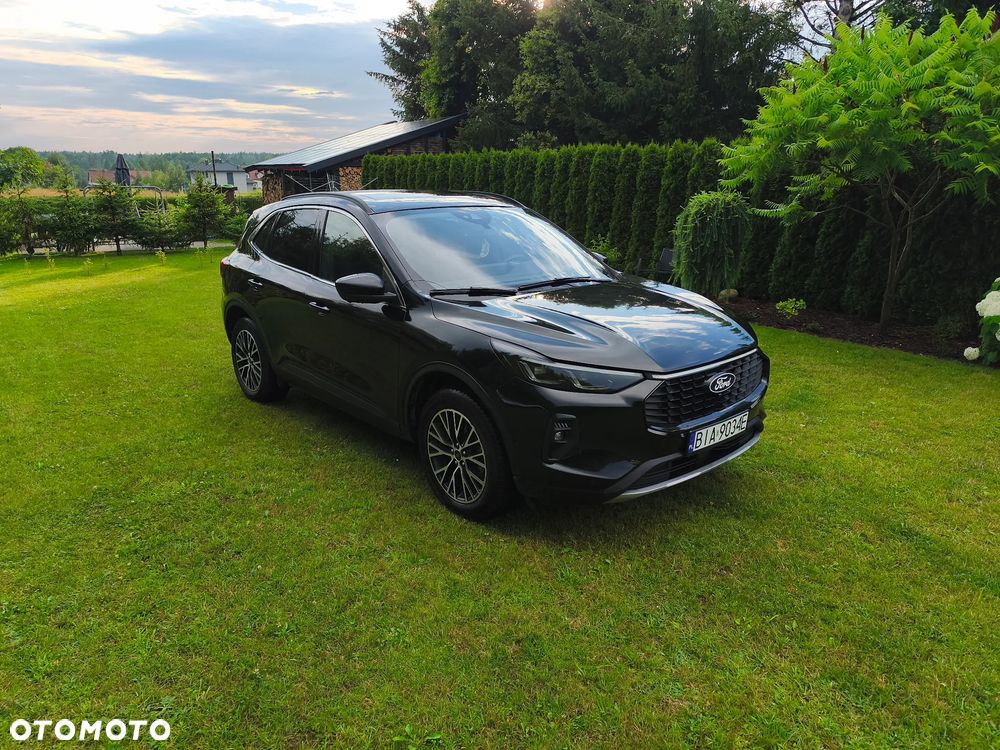 Ford Kuga - 3