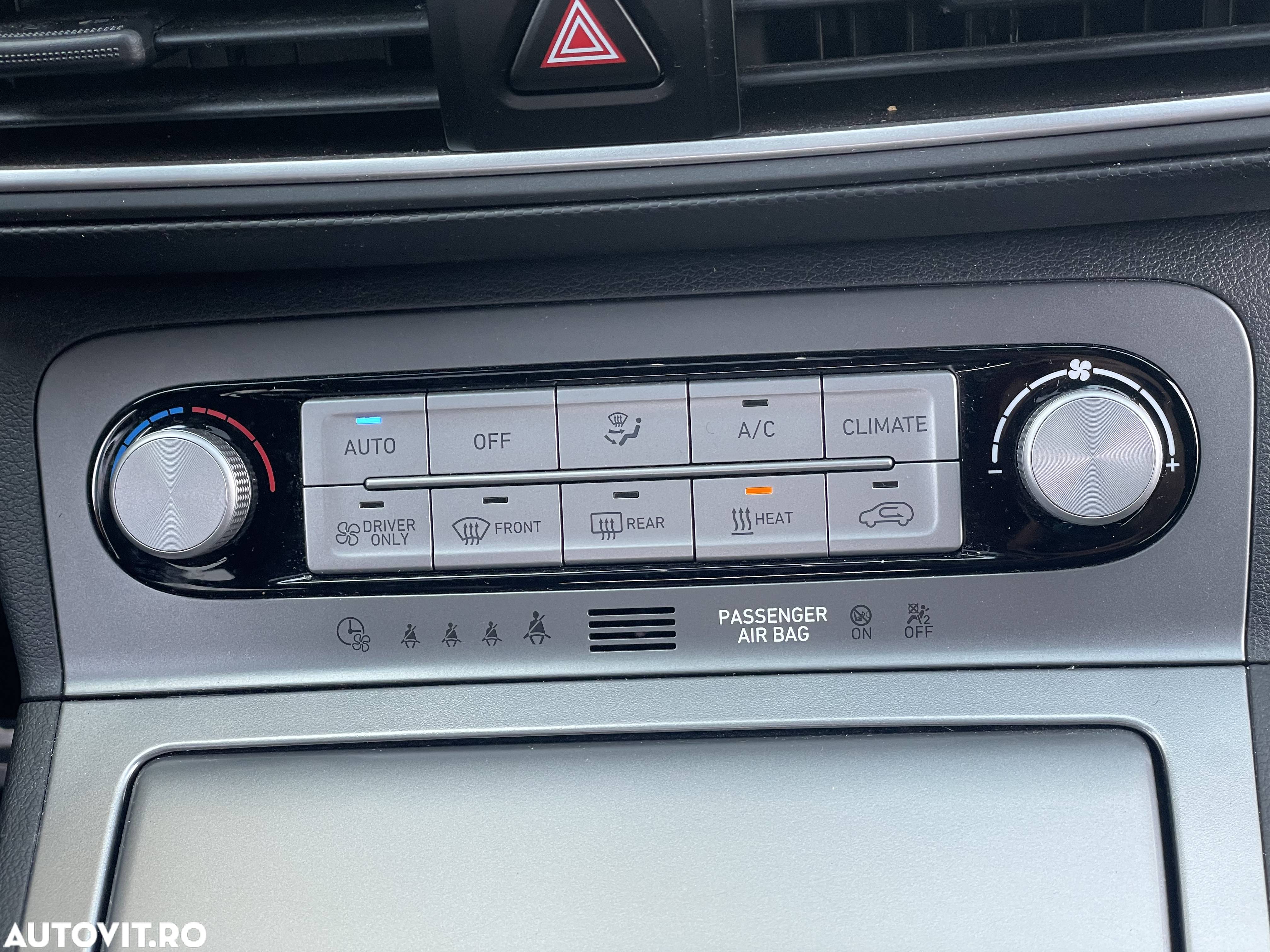 Hyundai KONA BEV 204 CP 64.8 kWh Premium - 13