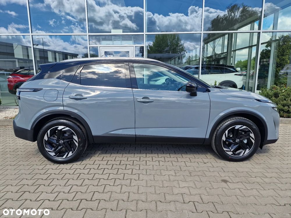 Nissan Qashqai 1.3 DIG-T MHEV N-Connecta Xtronic - 4