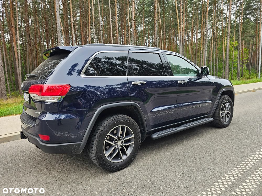 Jeep Grand Cherokee 5.7 V8 HEMI Overland Summit - 11