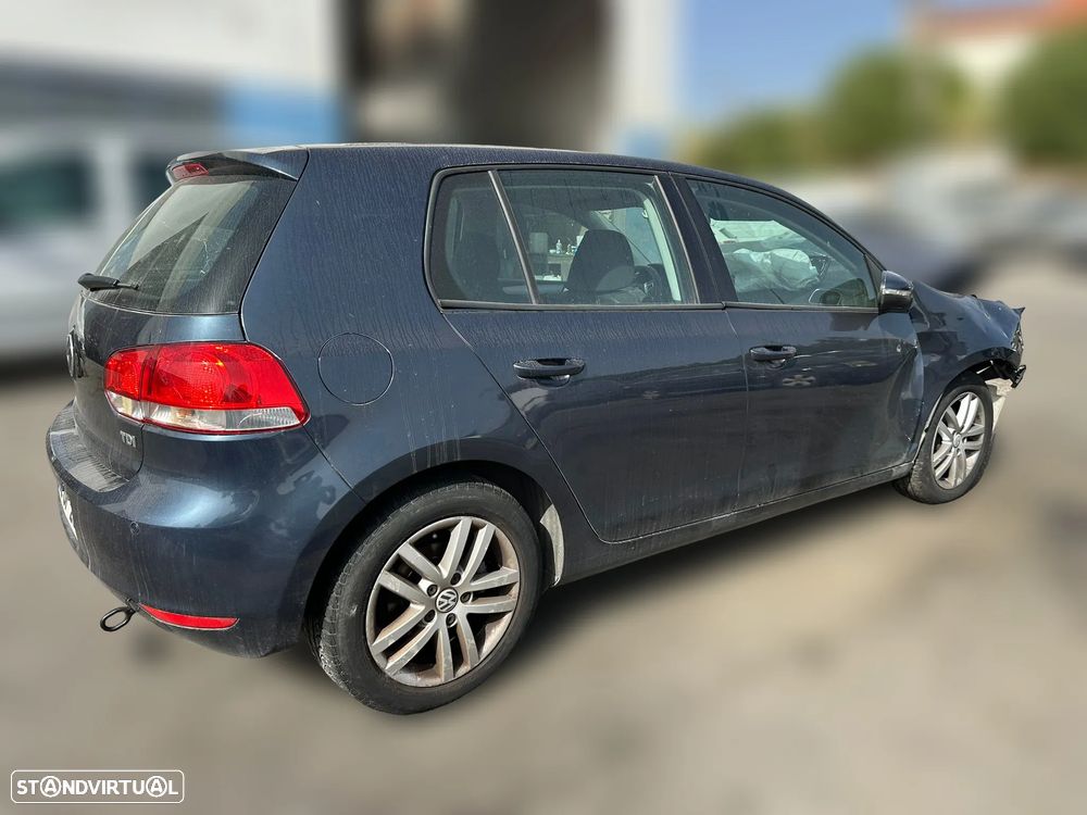 VW Golf VI 2.0 TDI Ref CLCA de 2008 para peças - 1