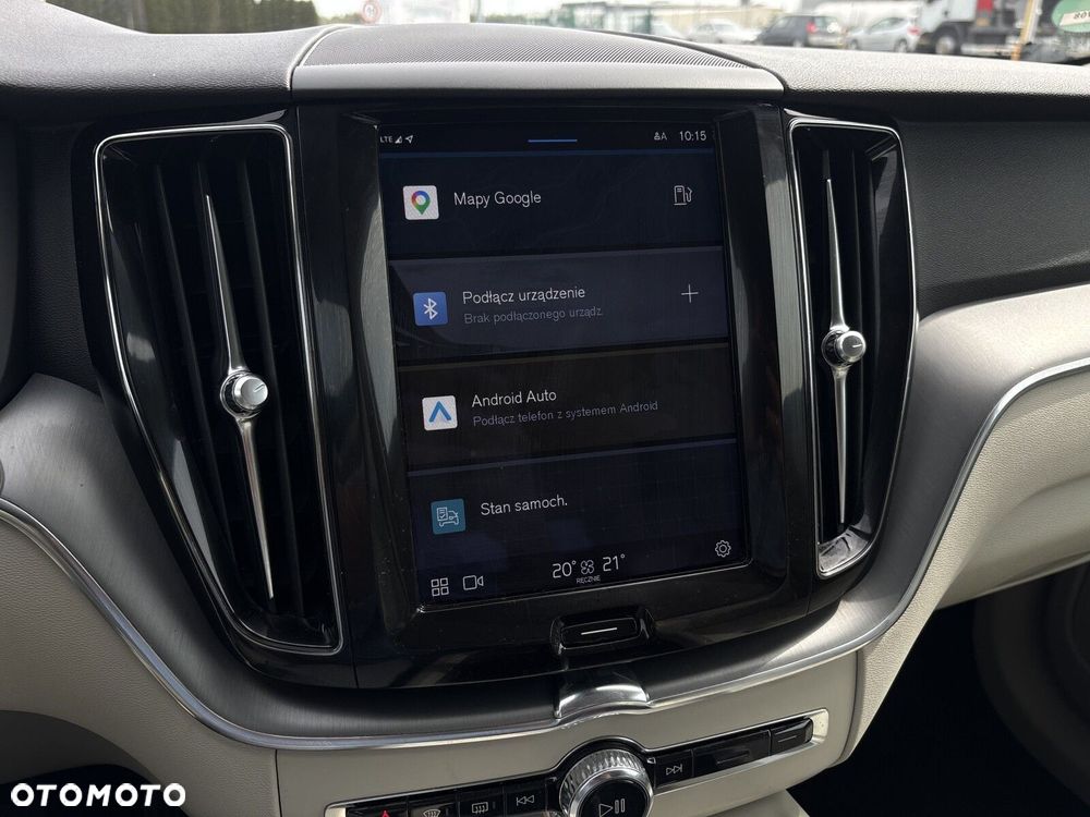 Volvo XC 60 - 21