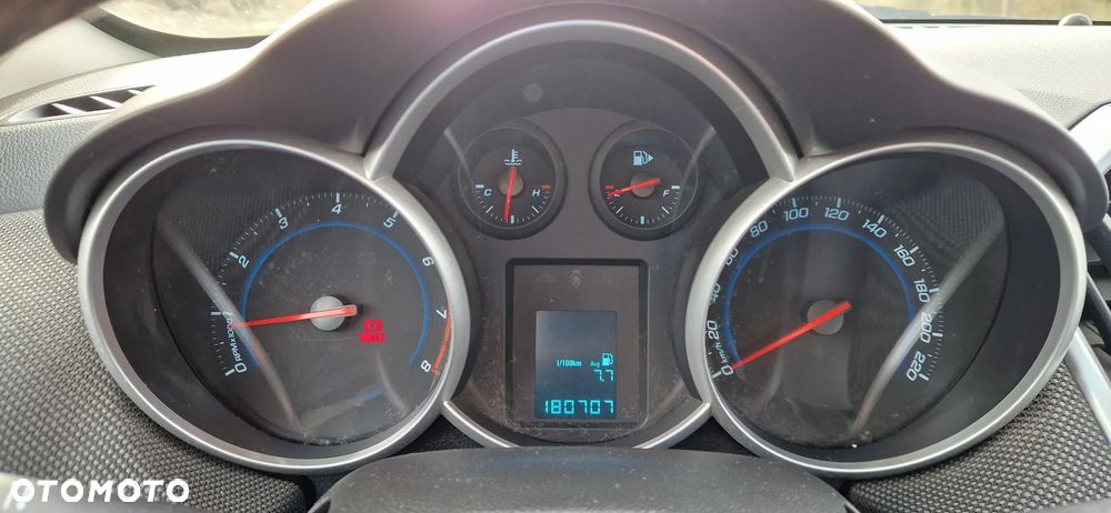 Chevrolet Cruze 1.6 LS - 11