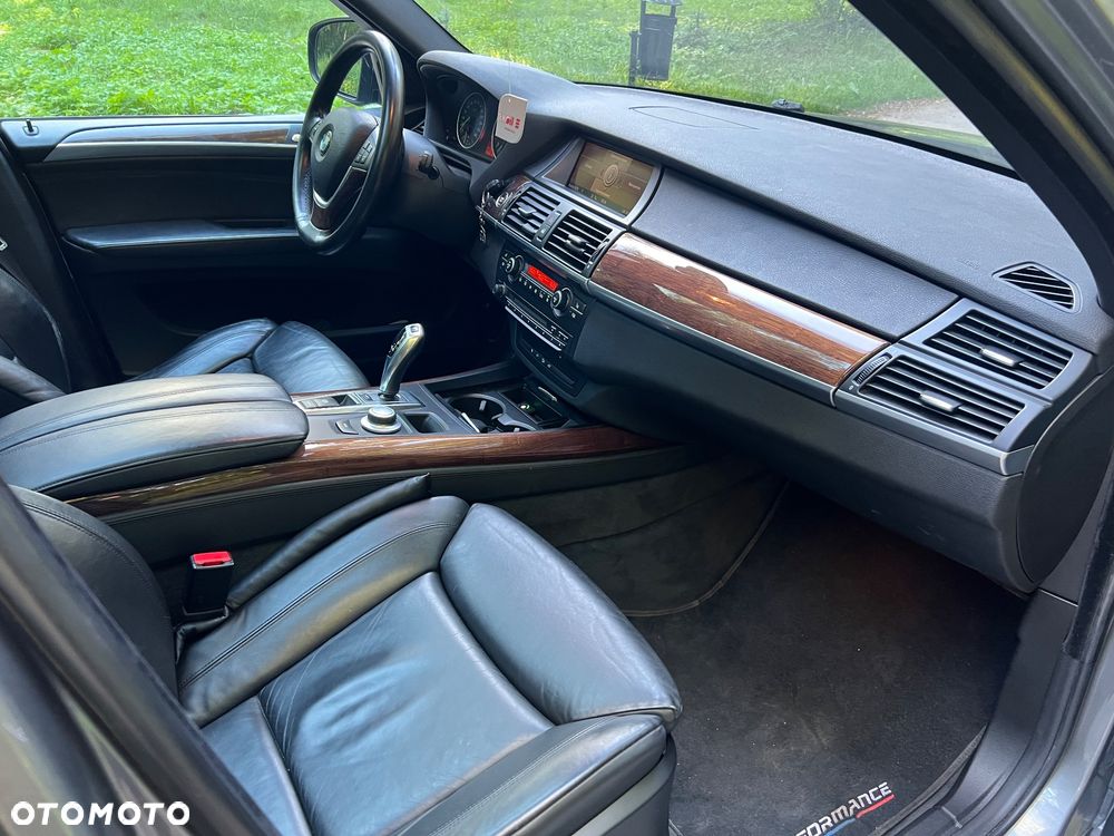BMW X5 - 12