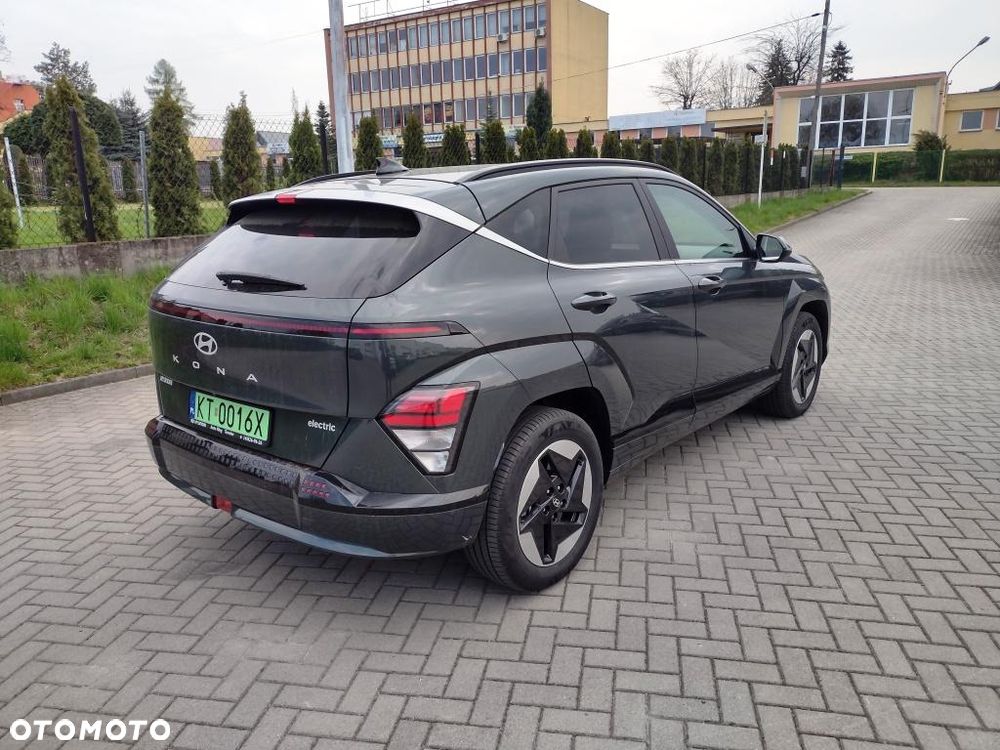 Hyundai Kona 65kWh Executive - 2