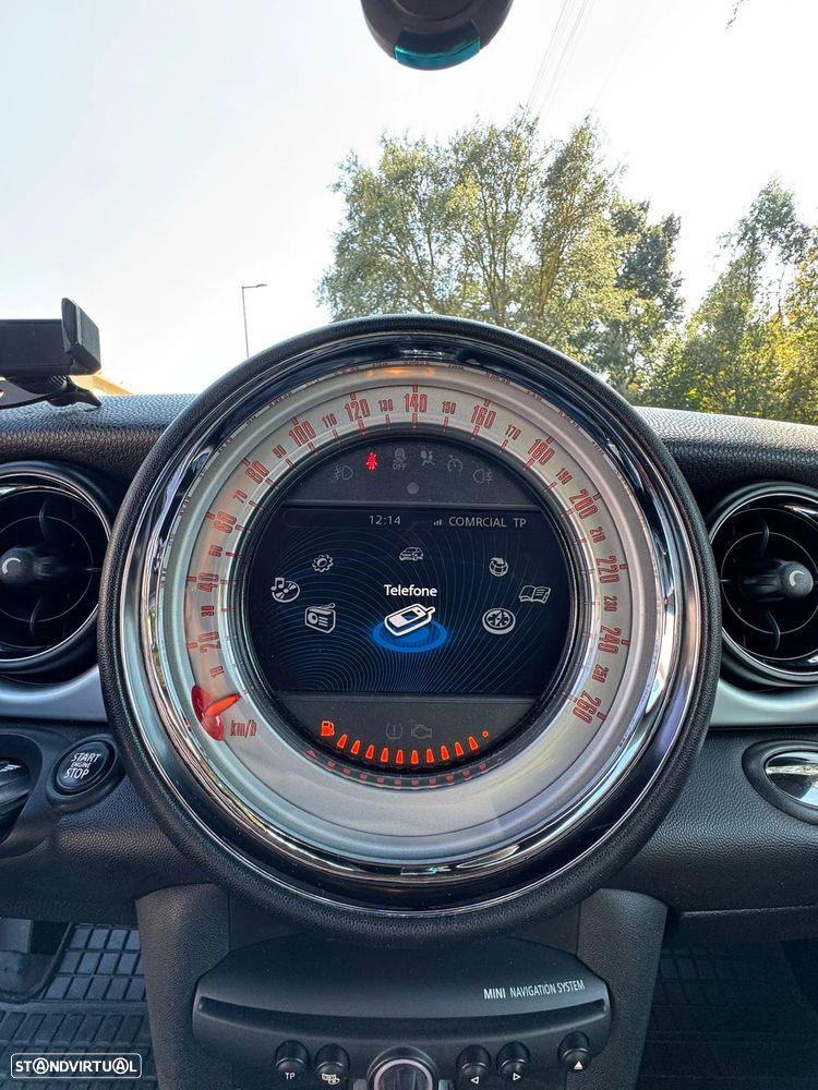 MINI 3 Portas Cooper SD - 18