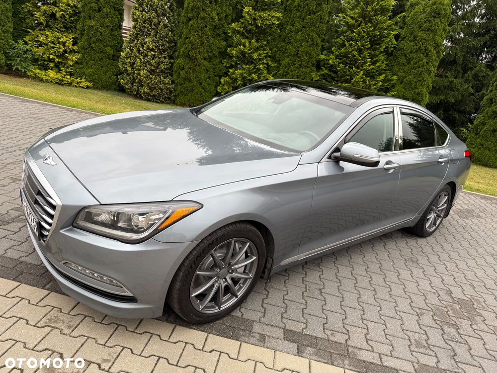 Genesis G80 - 12