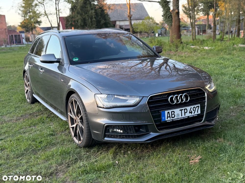 Audi A4 Avant 2.0 TDI DPF clean diesel quattro S tronic S line Sportpaket - 5
