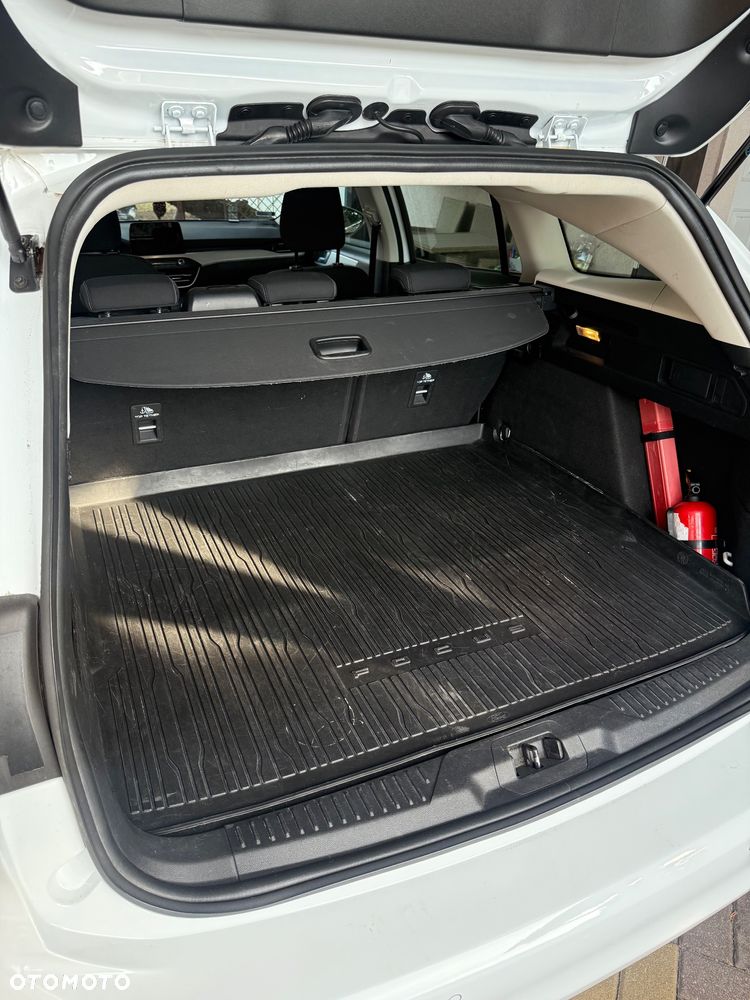 Ford Focus 1.5 EcoBoost Trend Edition Business - 11