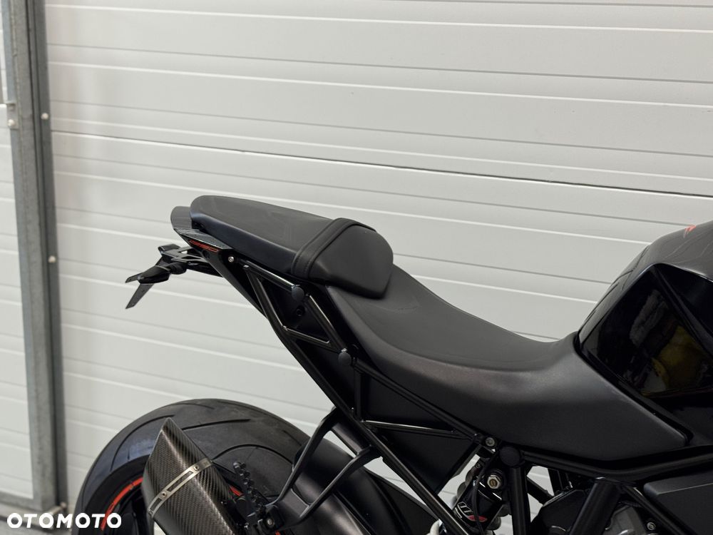 KTM Super Duke - 4