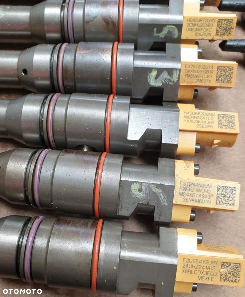 WTRYSK WTRYSKIWACZ PALIWA DAF XF  2047600  2047601  1974030  153458220 - 9