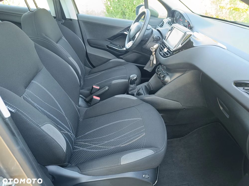 Peugeot 208 PureTech 82 Active - 25